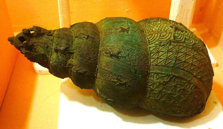 Bronze ceremonial vessel in form of a snail shell, 9th century, Igbo Ukwu, Nigeria