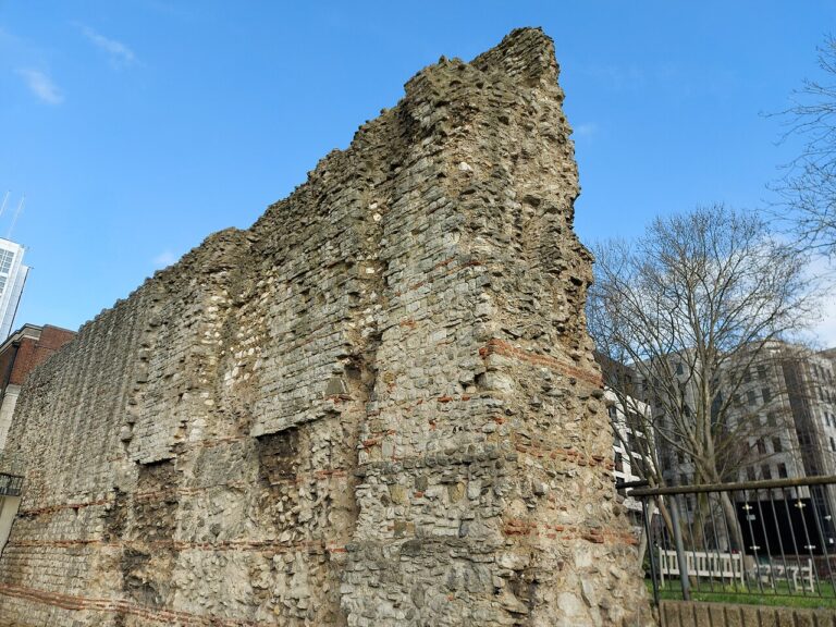 London Roman Wall surviving section by Tower Hill gardens full section