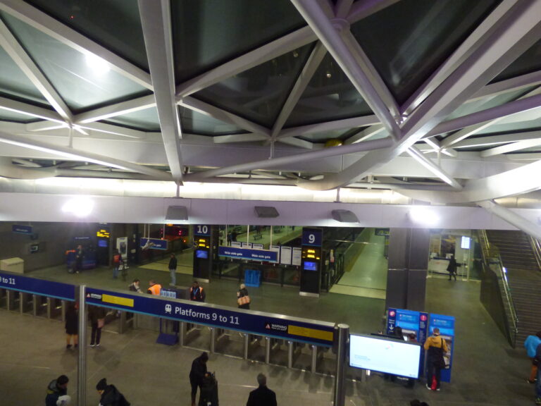 King's Cross concourse and platforms 9 to 11
