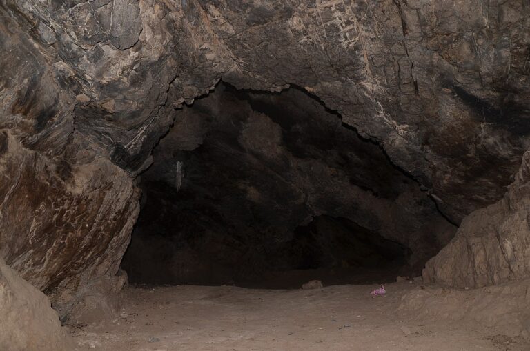 Inside the kaldar cave