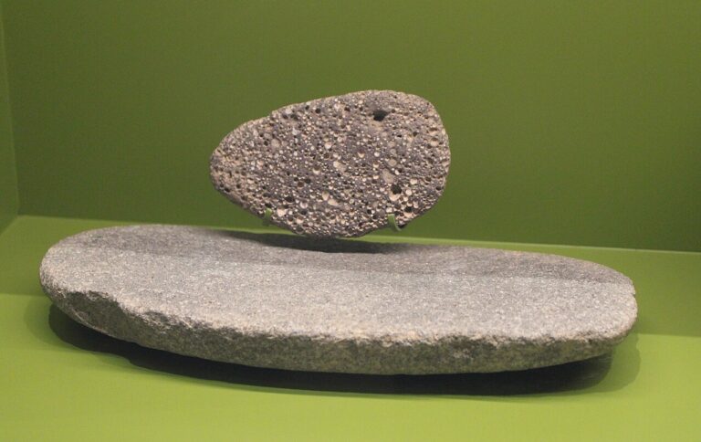 Abu Hureyra grinding stones Ashmolean Museum