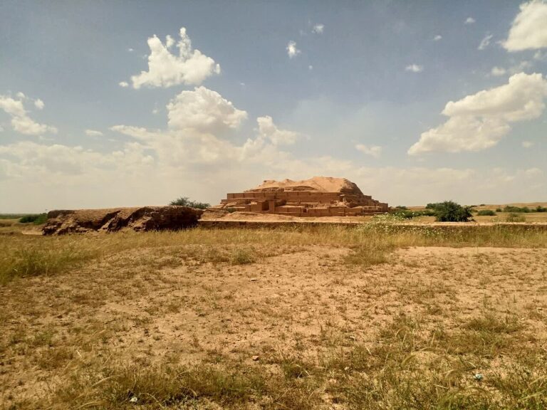 Chogha Zanbil Area2