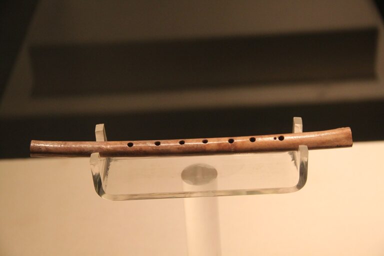 Early Peiligang Culture Bone Flute, Wuyang