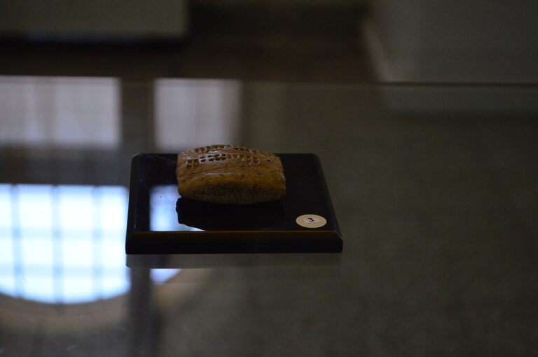 Proto-Elamite tablet from Tepe Yahya