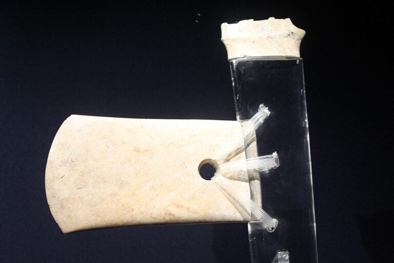Liangzhu Culture Jade Scepter