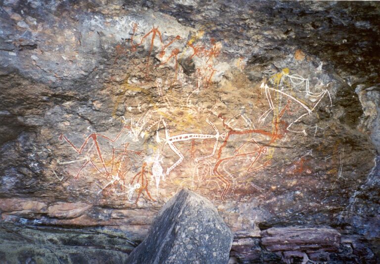 Anbangbang gallery Mimi rock art