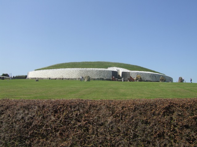 A view over the hedge of Newgrange Passage Tomb