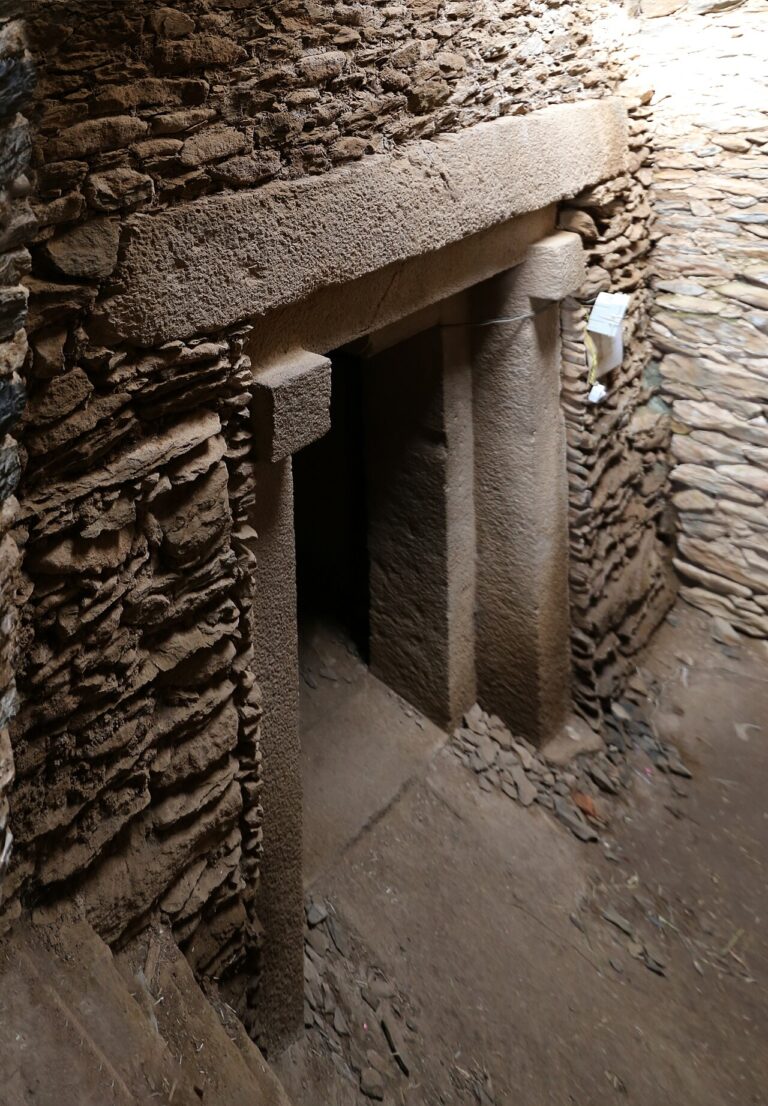 Aksum, tomba degli archi di mattone