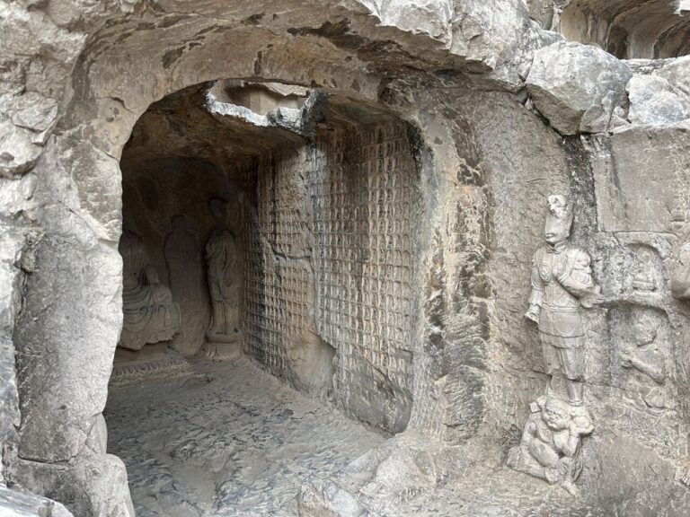 Longmen Grottoes of Luoyang