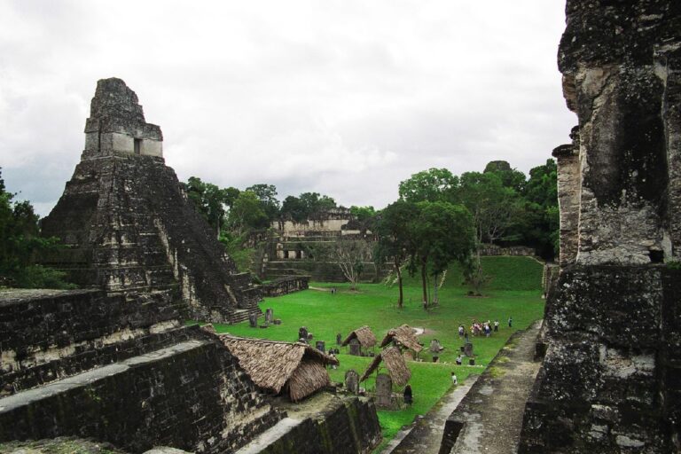 Tikal temple jaguar