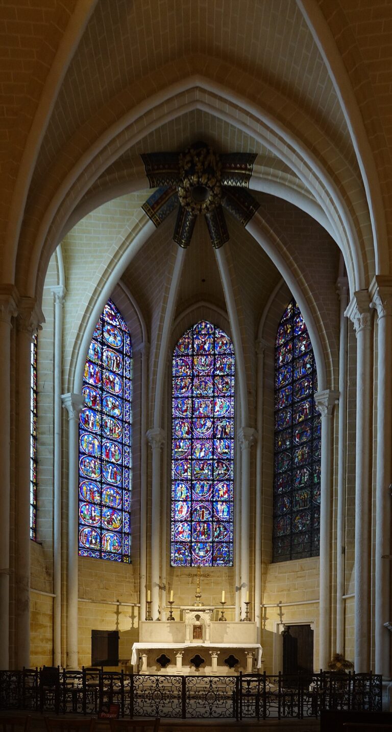Cathédrale Notre Dame intérieur chapelle