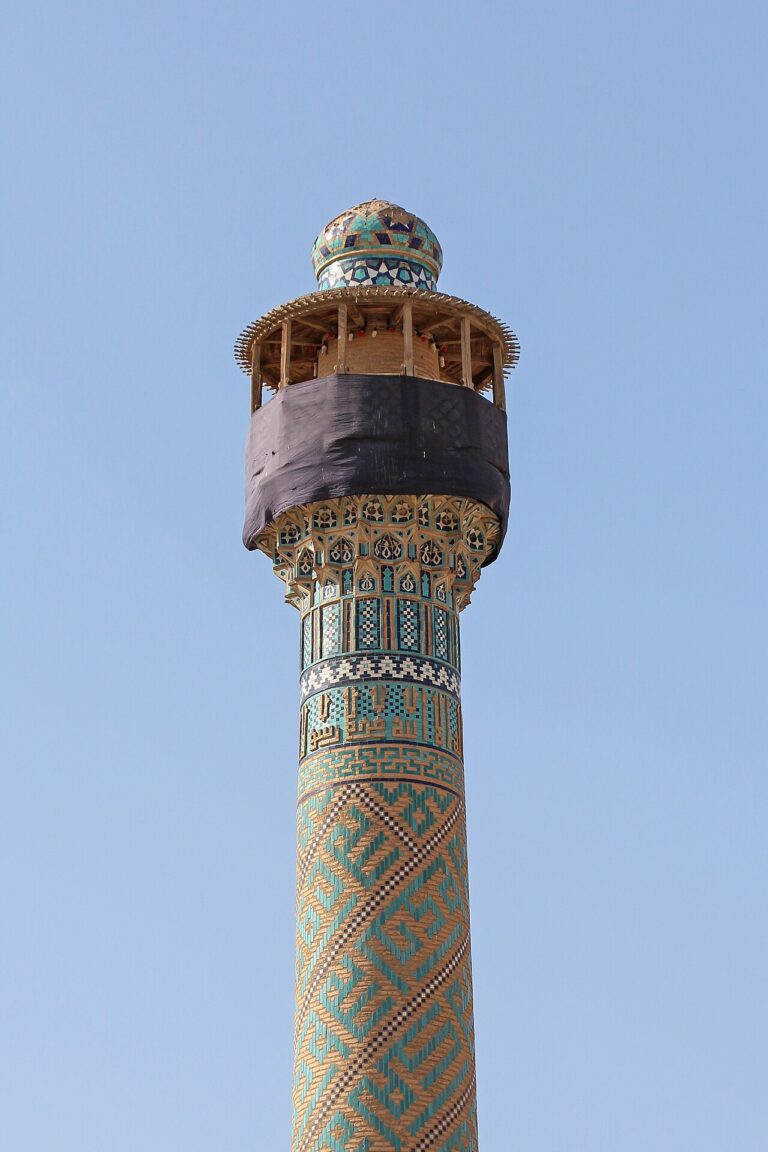 Jameh Mosque of Isfahan Minaret