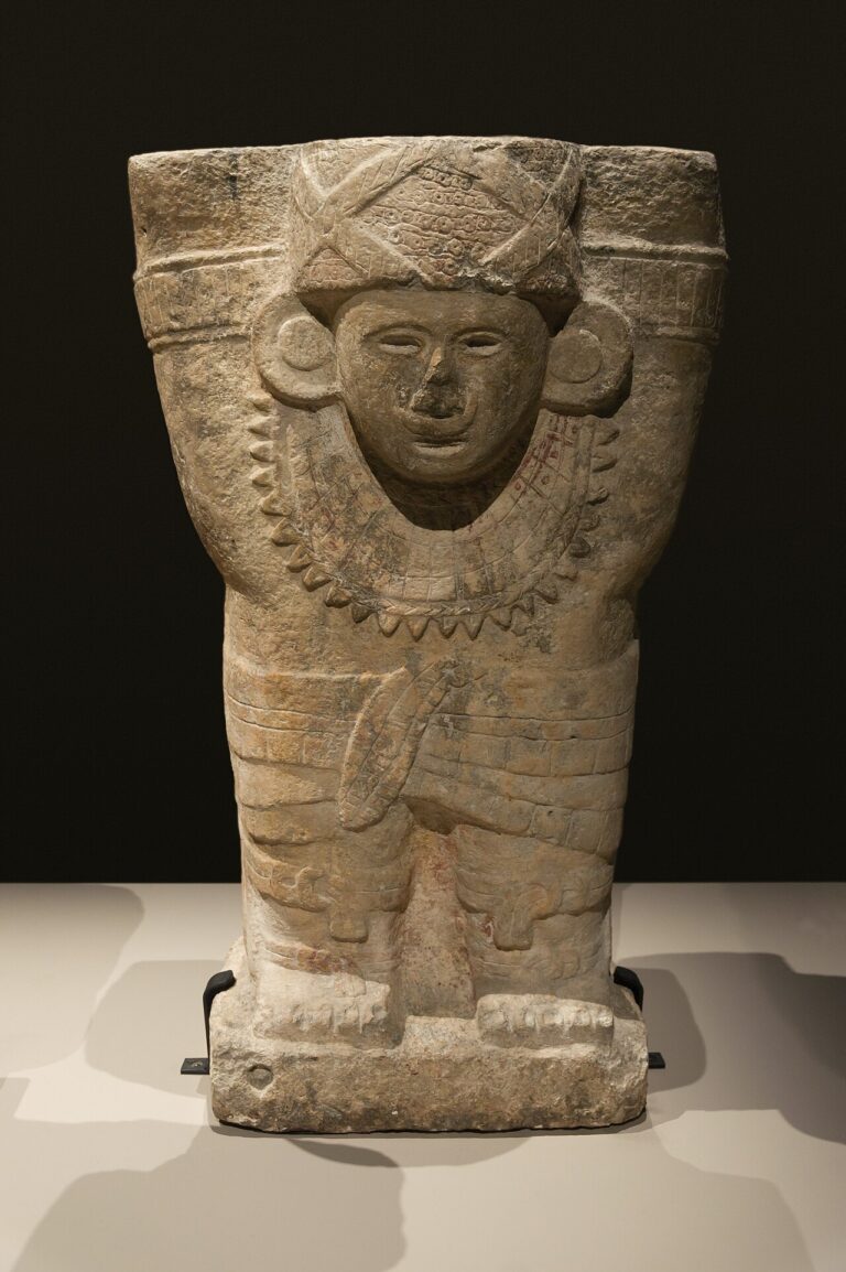 Atlante, Chichen Itza, Yucatan, Mexique
