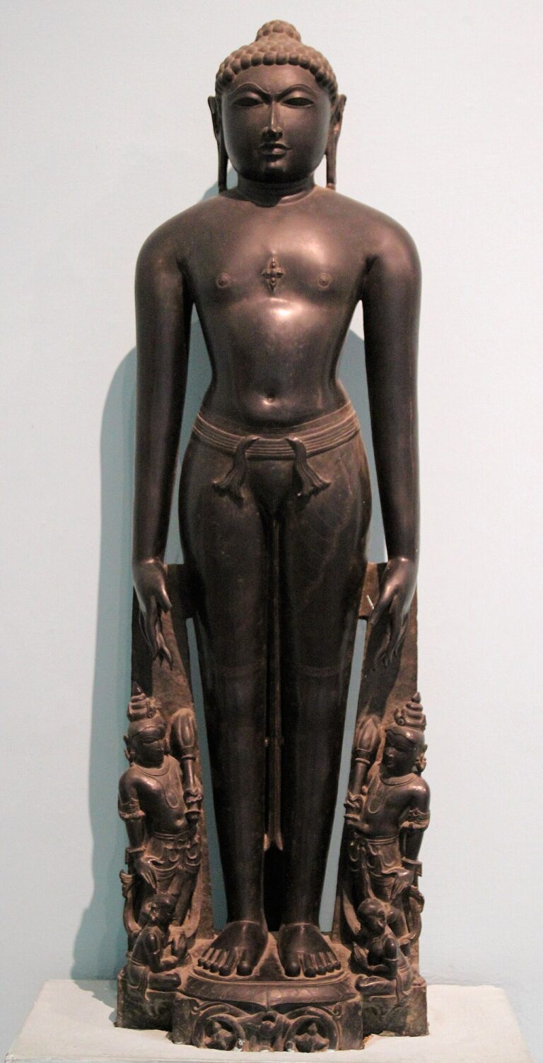 Late Medieval Indian Art Statue of Neminatha, Chahamanas Dynasty, Narhar, Rajasthan, 11th C. AD