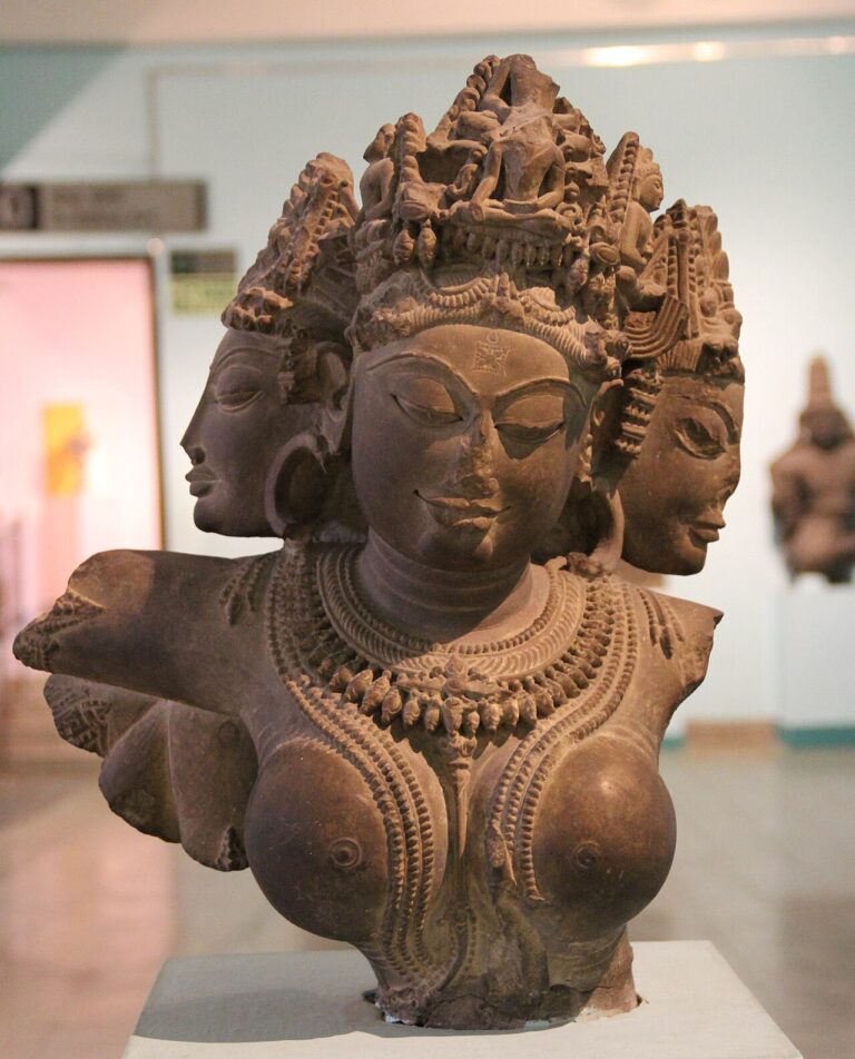 Late Medieval Indian Art Sculpture of Vajra Tara, Gahadavala Dynasty, Sarnath, Uttar Pradesh, 11th C. AD