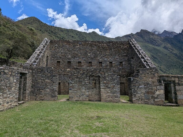 Choquequirao plaza