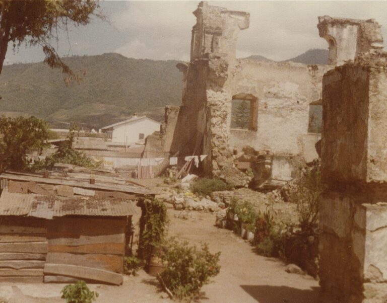 Antigua Guatemala Homestead in the ruins