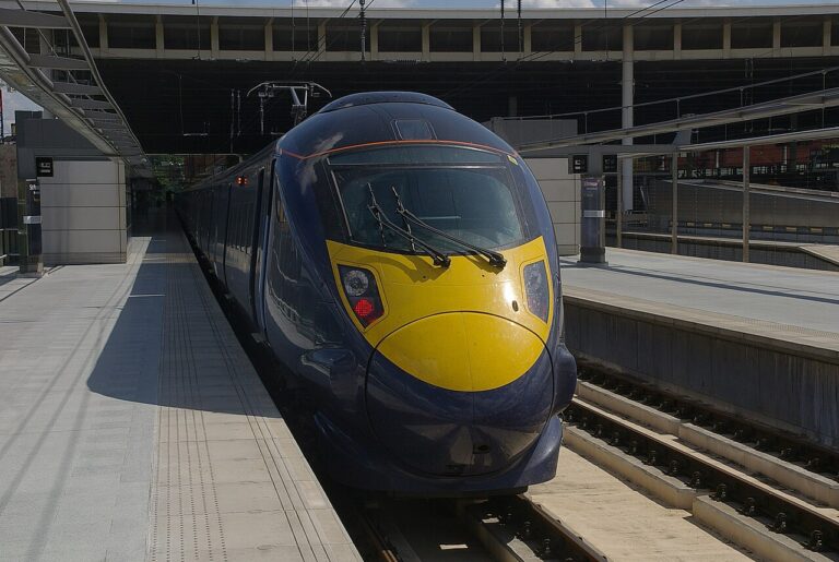 St Pancras railway station MMB