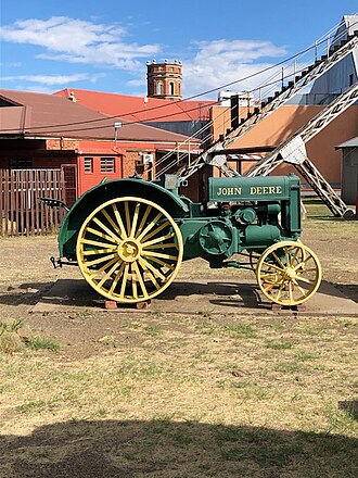 John Deere Wagon