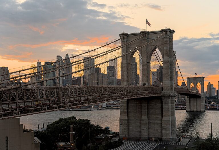 Brooklyn Bridge from 60 water