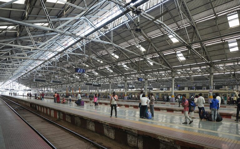 Mumbai Chhatrapati Shivaji Terminus Tracks