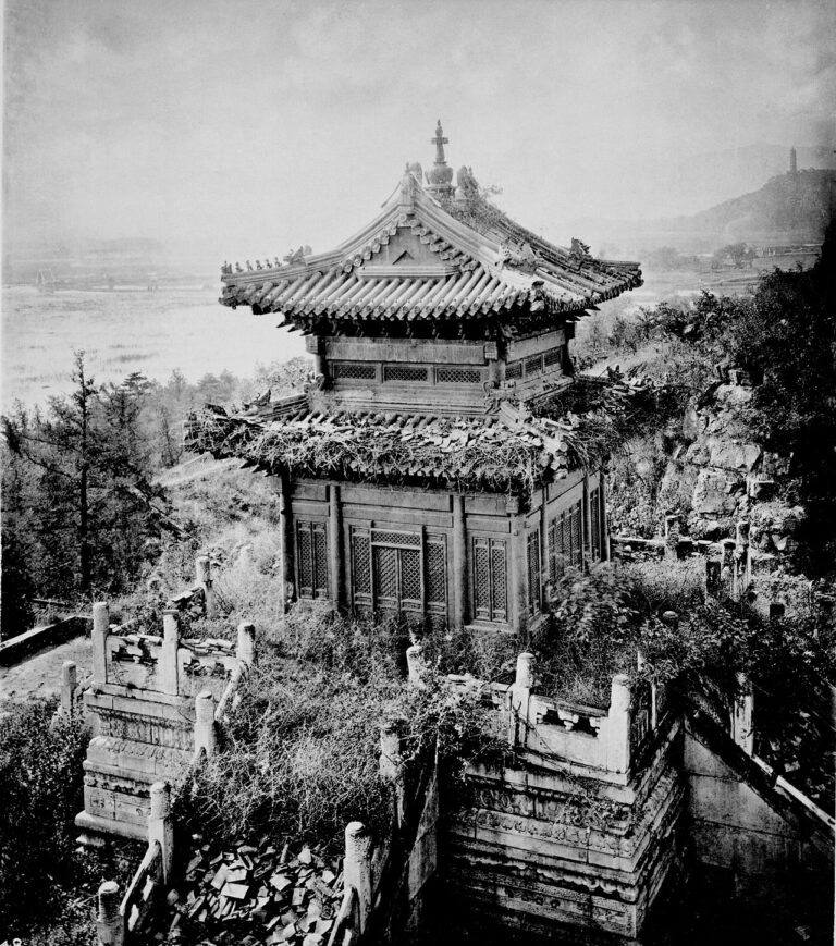 The Bronze Temple, Peking