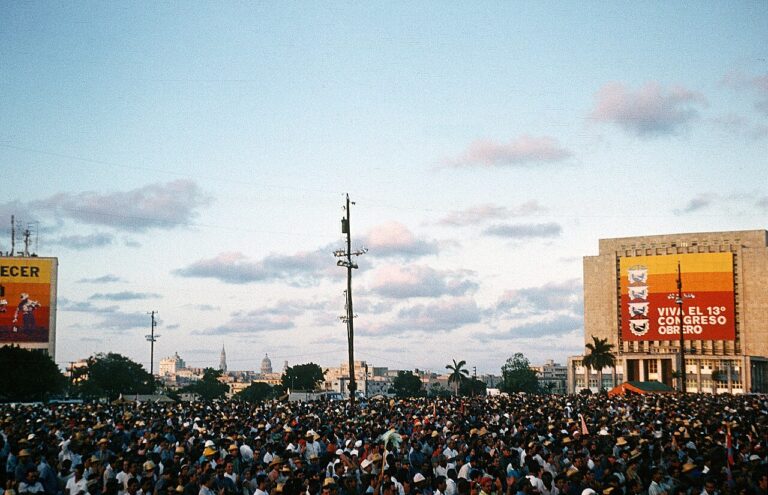 Crowd at a Fidel Castro speech in Havana