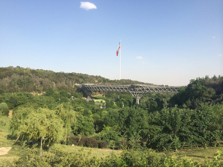 Tabiat Bridge above Tehran parkland