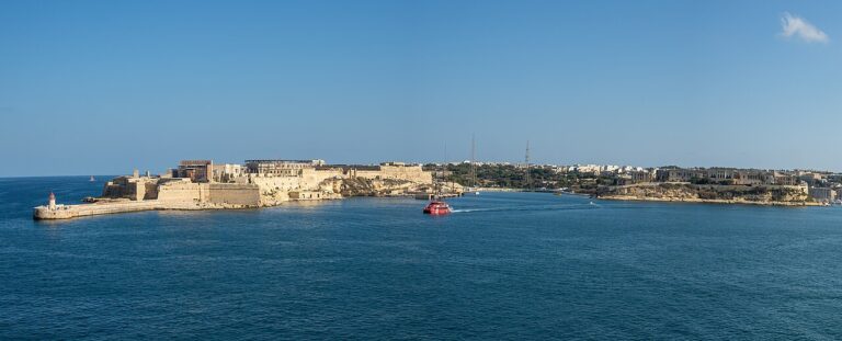 Valletta Grand Harbor entrance