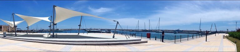 Mersin marina promenade