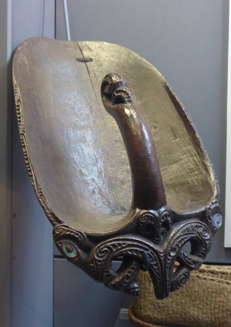 New Zealand Canoe Bailer in the Cambridge Museum of Archaeology and Anthropology