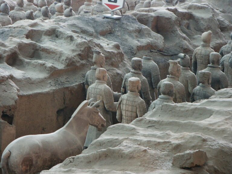 Qin Shihuang Terracotta Army, Pit