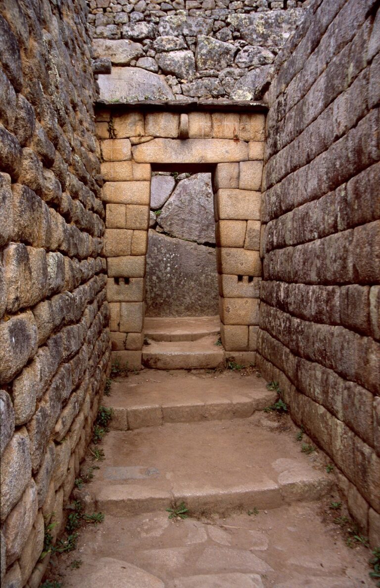 Machu picchu c12