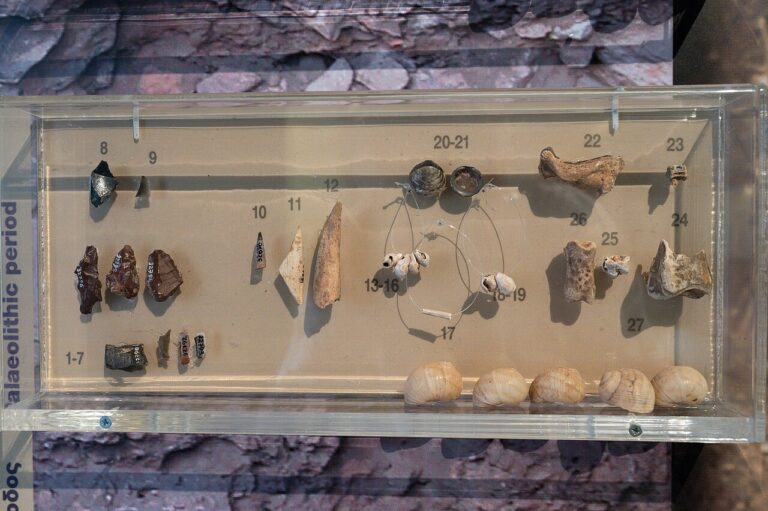 Paleolithic, obsidian, Franchthi Cave