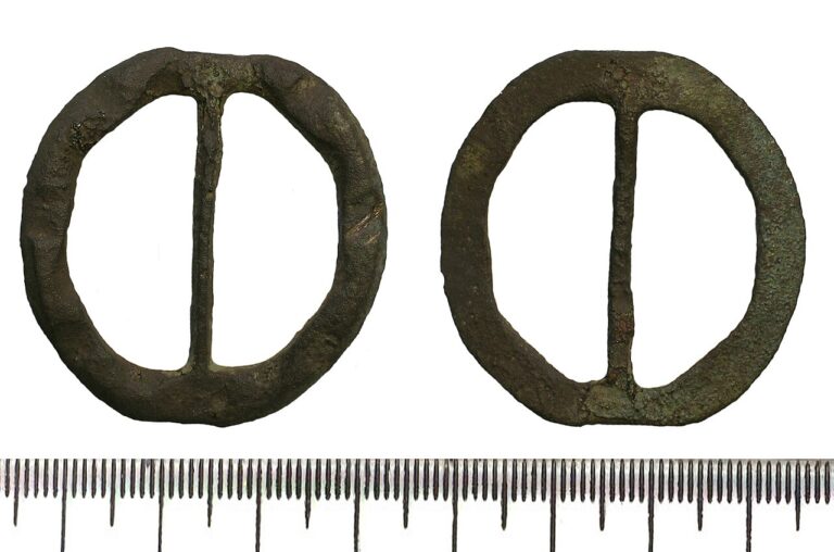 Medieval to post medieval buckle