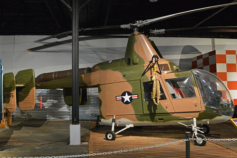 Kaman H-43 Huskie - Kaman HH-43B Huskie camouflé