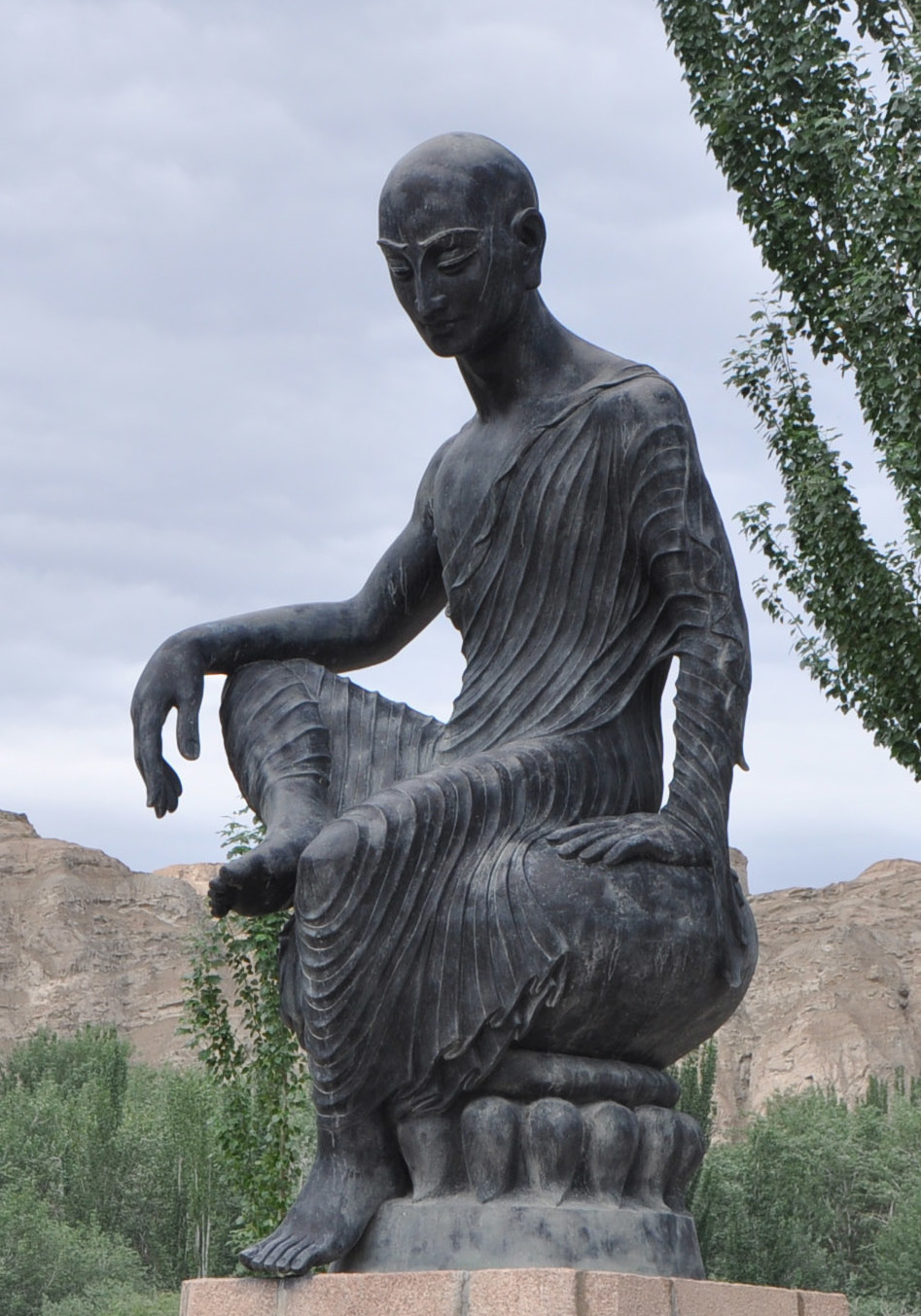 Kumārajīva statue at the Kizil Caves, Kuqa