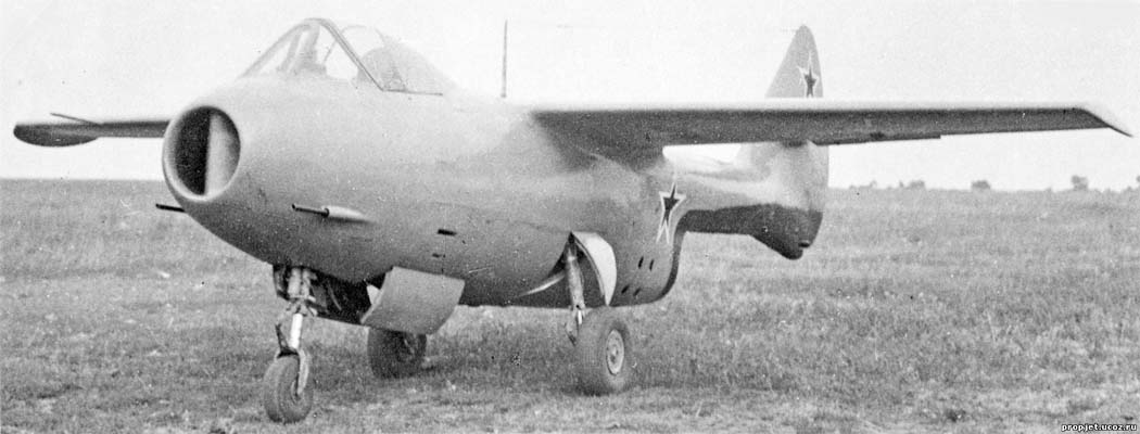 Lavochkin La-150 aircraft profile view