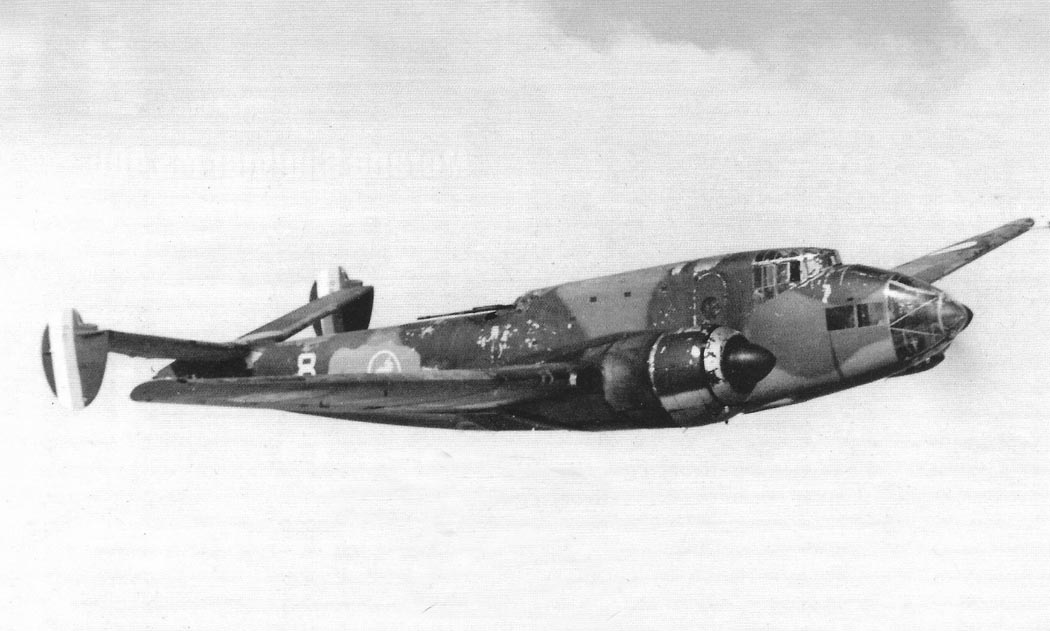 LeO 451 twin-engine bomber in level flight