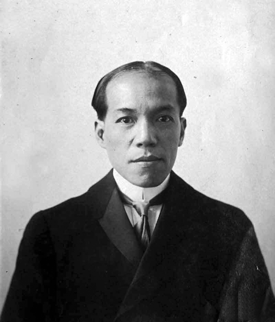 Liang Qichao portrait, 1910