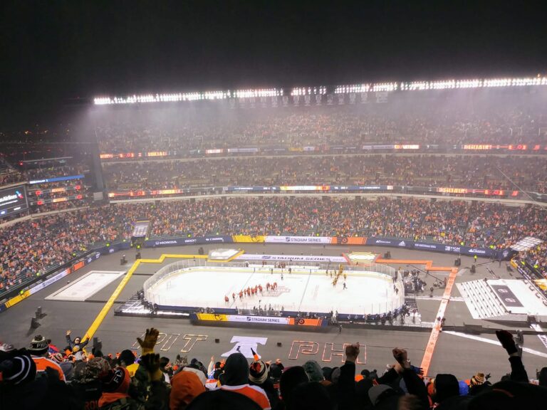 Lincoln Financial Field image 4