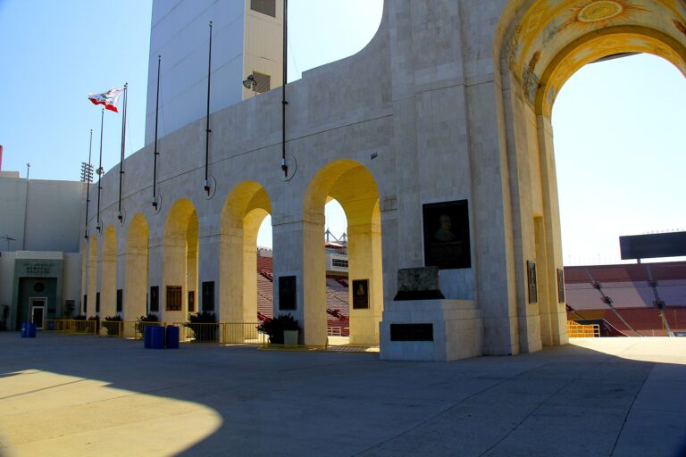 Los Angeles Memorial Coliseum image 5