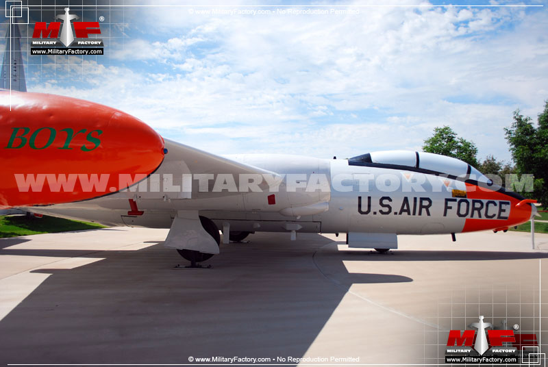 Martin B-57 Canberra - Image of the Martin B-57 Canberra