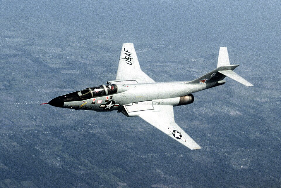 McDonnell F-101 Voodoo in flight, showing the twin-engine fighter-interceptor aircraft produced by McDonnell.
