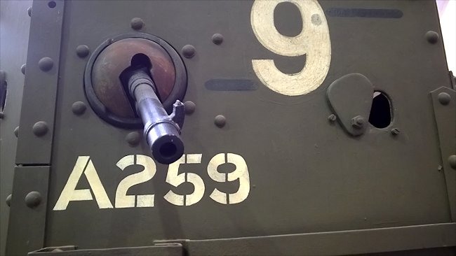 Medium Mark A “Whippet” military land vehicle image 1