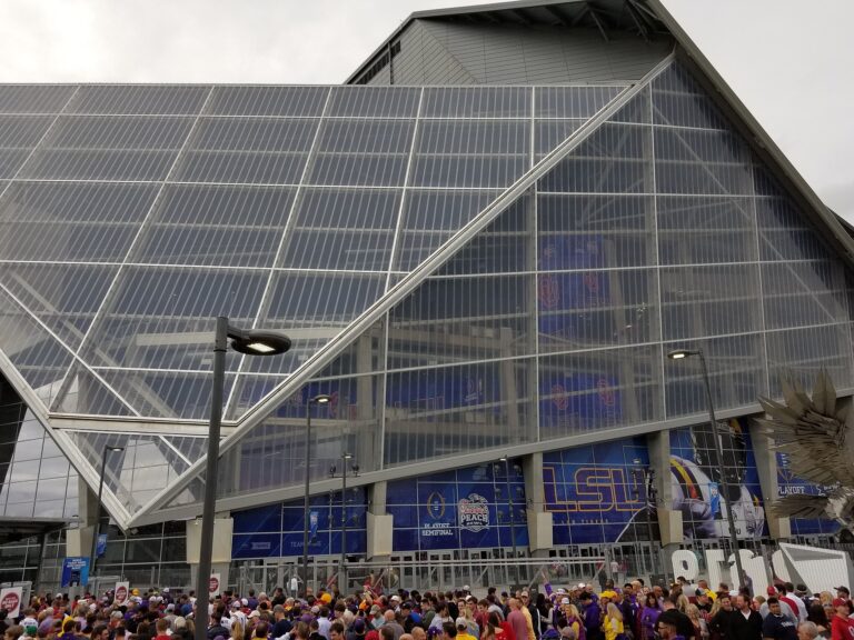 Mercedes-Benz Stadium image 2