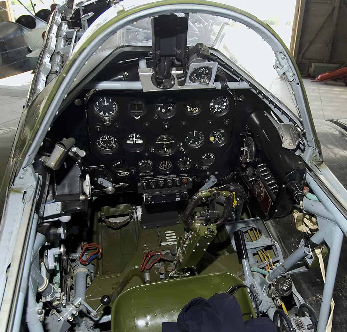 Mikoyan-Gurevich MiG-3 - Mig 3 Cockpit Mikoyan-Gurevich MiG-3 ? History, Technical Data & Photos ? AeroCorner