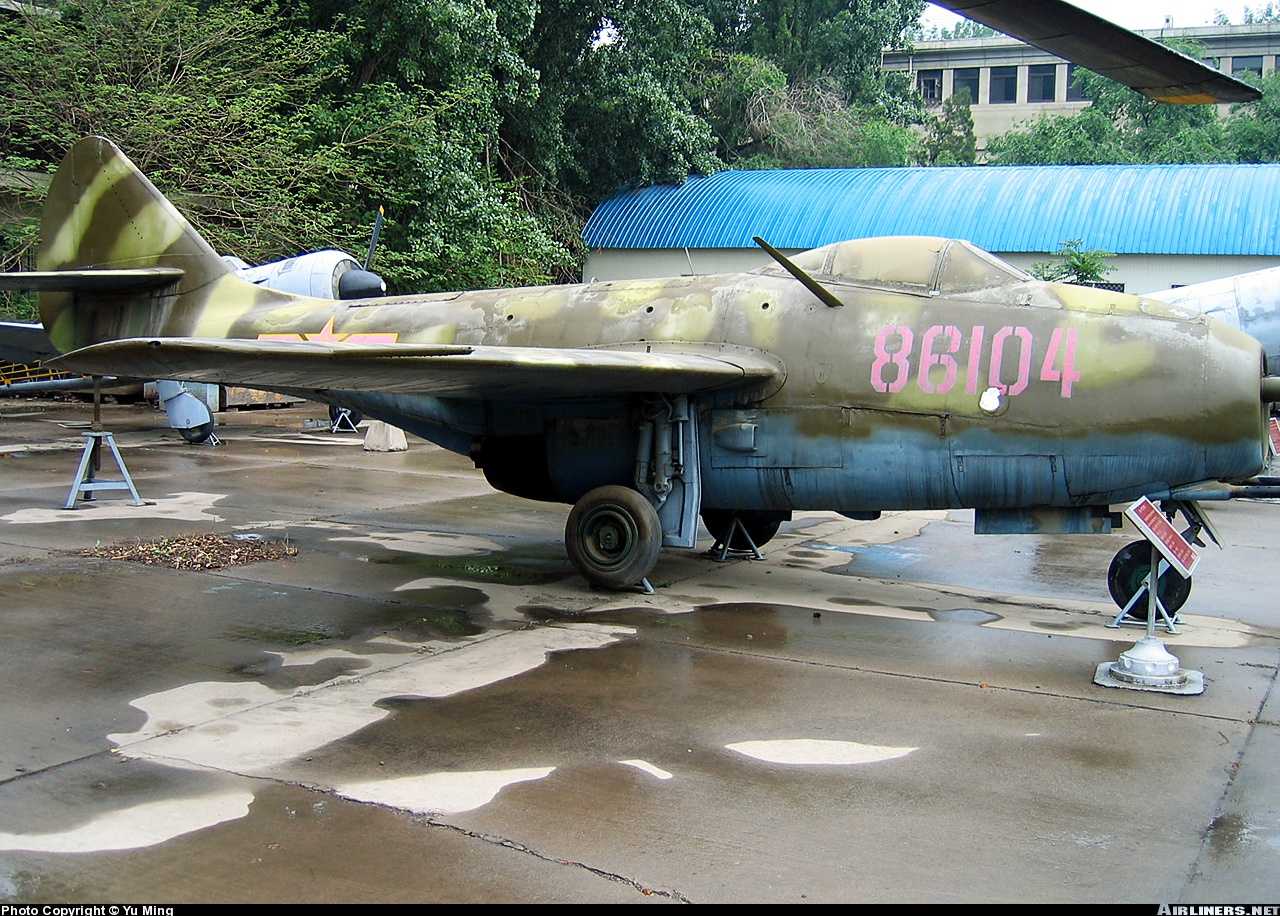 Mikoyan-Gurevich MiG-9 - Mikoyan-Gurevich MiG-9 - China - Air Force Aviation Photo #0577068