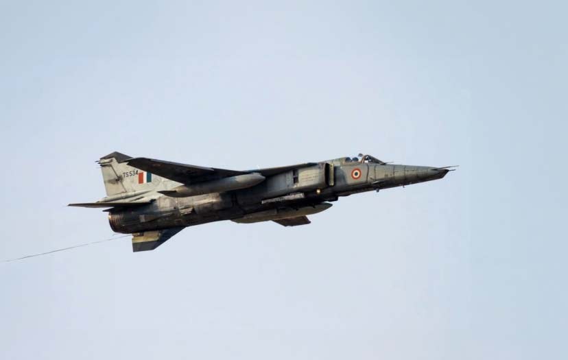 Indian-marked MiG-27 flying side-on with landing gear retracted.