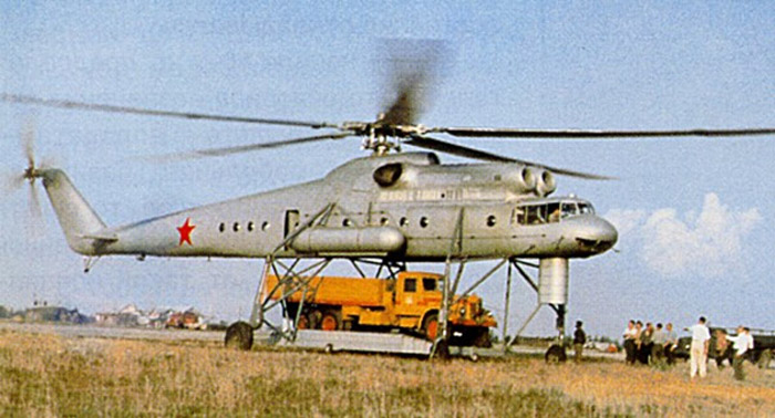 Mil Mi-10 - The Largest Soviet Aerial Crane Helicopter - Mil Mi-10 "Harke